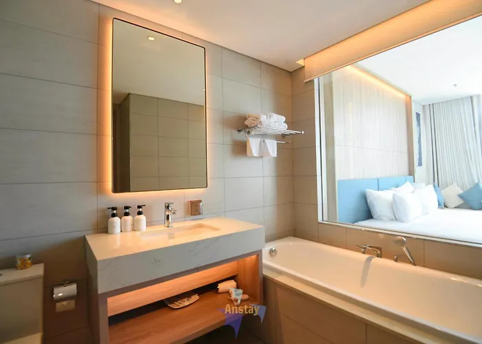 A La Carte Beachfront Condotel Apartment *