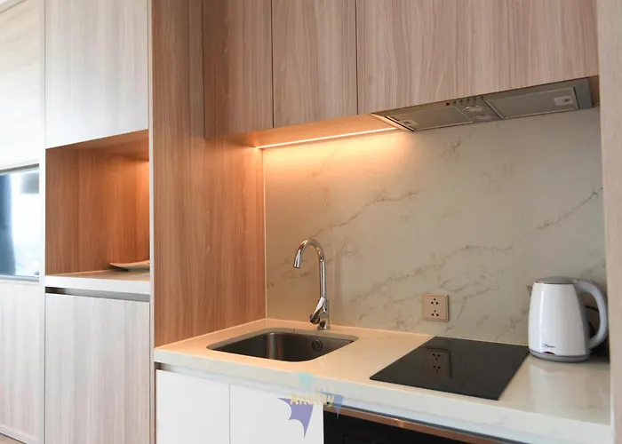 A La Carte Beachfront Condotel Apartment *